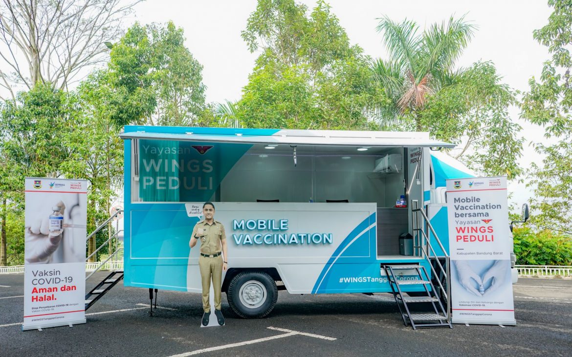 Yayasan Wings Peduli Fasilitasi Pemkab Bandung Barat distribusikan Vaksin hingga Pelosok