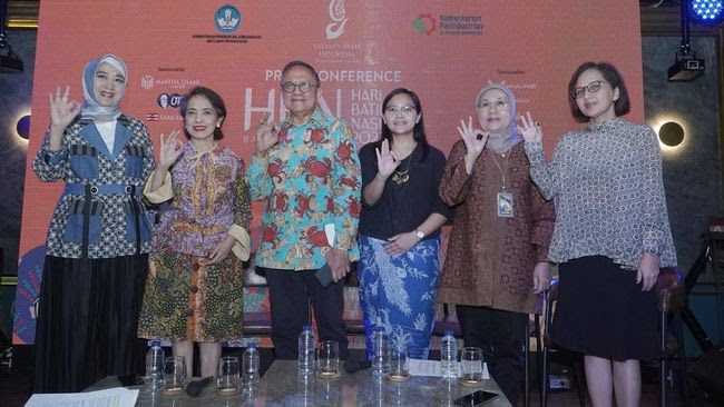 Yayasan Batik Indonesia Merayakan Hari Batik Nasional dengan Berbagai Kegiatan Menarik di Museum Batik Indonesia