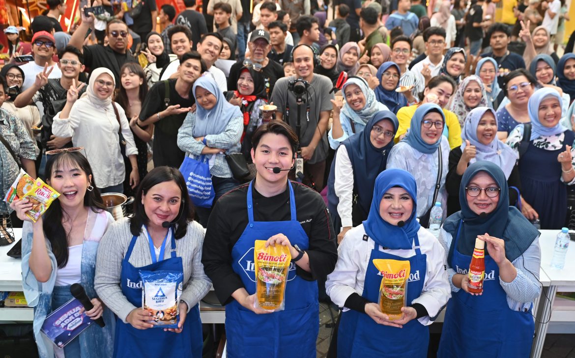 Gempar! Mendadak Duel Masak di Rumah Indofood Bikin Heboh Pengunjung Jakarta Fair 2025