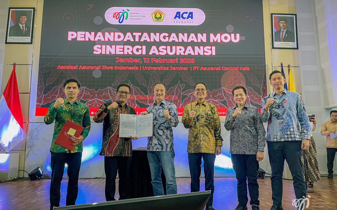 AAJI Dukung Kuliah Umum OJK di UNEJ, Perkuat Literasi Asuransi dan Kenalkan Beasiswa Harry Diah