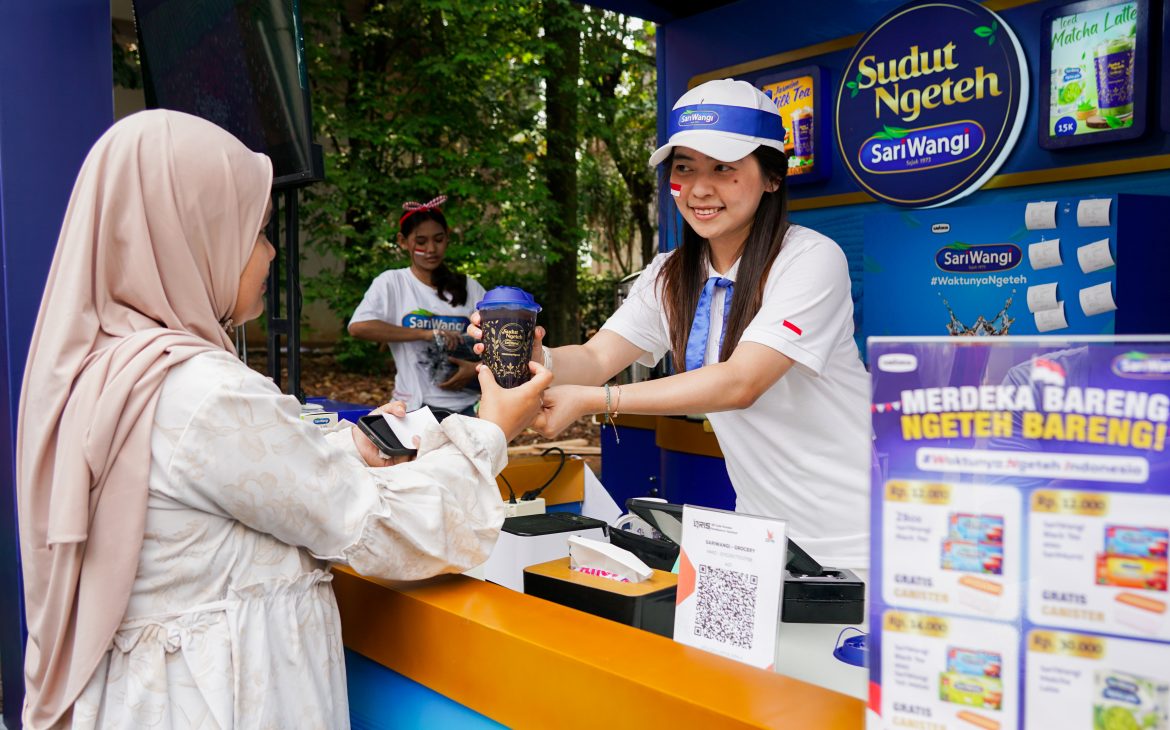 Semarak “Waktunya Ngeteh Indonesia” SariWangi Rayakan HUT RI ke-81 Bersama Masyarakat