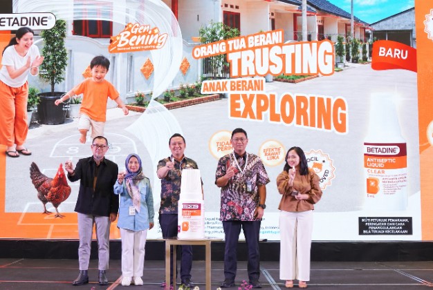 Betadine Clear Liquid Hadir untuk Perkuat Kesiapsiagaan Perawatan Luka bersama Apoteker di Momentum World First Aid Day