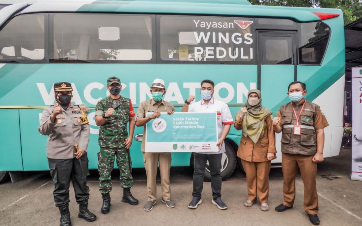 Gencarkan Vaksinasi Anak, Pemkab Subang Gandeng Yayasan Wings Peduli Roadshow ke Sekolah-Sekolah dengan Vaccination Bus