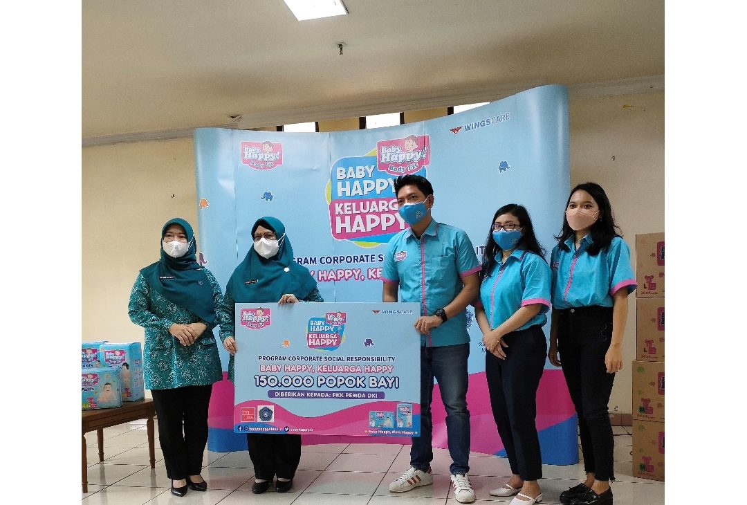 Baby Happy Diapers Salurkan Lebih Dari Enam Ratus Ribu Popok untuk Keluarga Indonesia