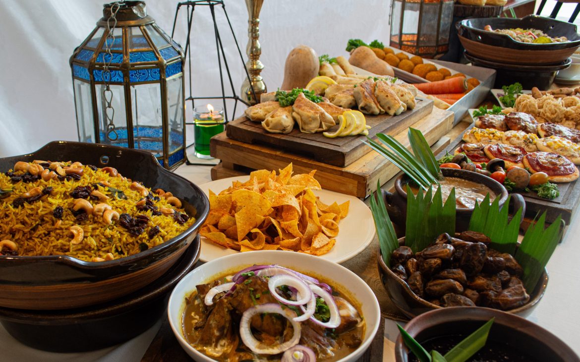 “KURMA” Rangkaian Hidangan Nusantara & Timur Tengah, Paket Buka Puasa Spesial Persembahan HARRIS Hotel & Conventions Bekasi