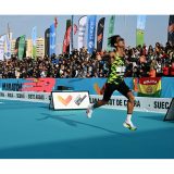 ASICS Indonesia Dukung Robi Syianturi Pecahkan Rekor Nasional Marathon di Valencia Spanyol 2024